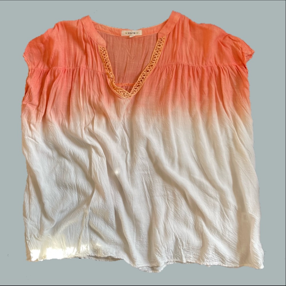 BD brand soft and flowy shirt